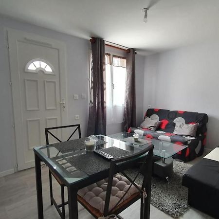 Appartement Neuf Dans Maison Villargondran Eksteriør billede